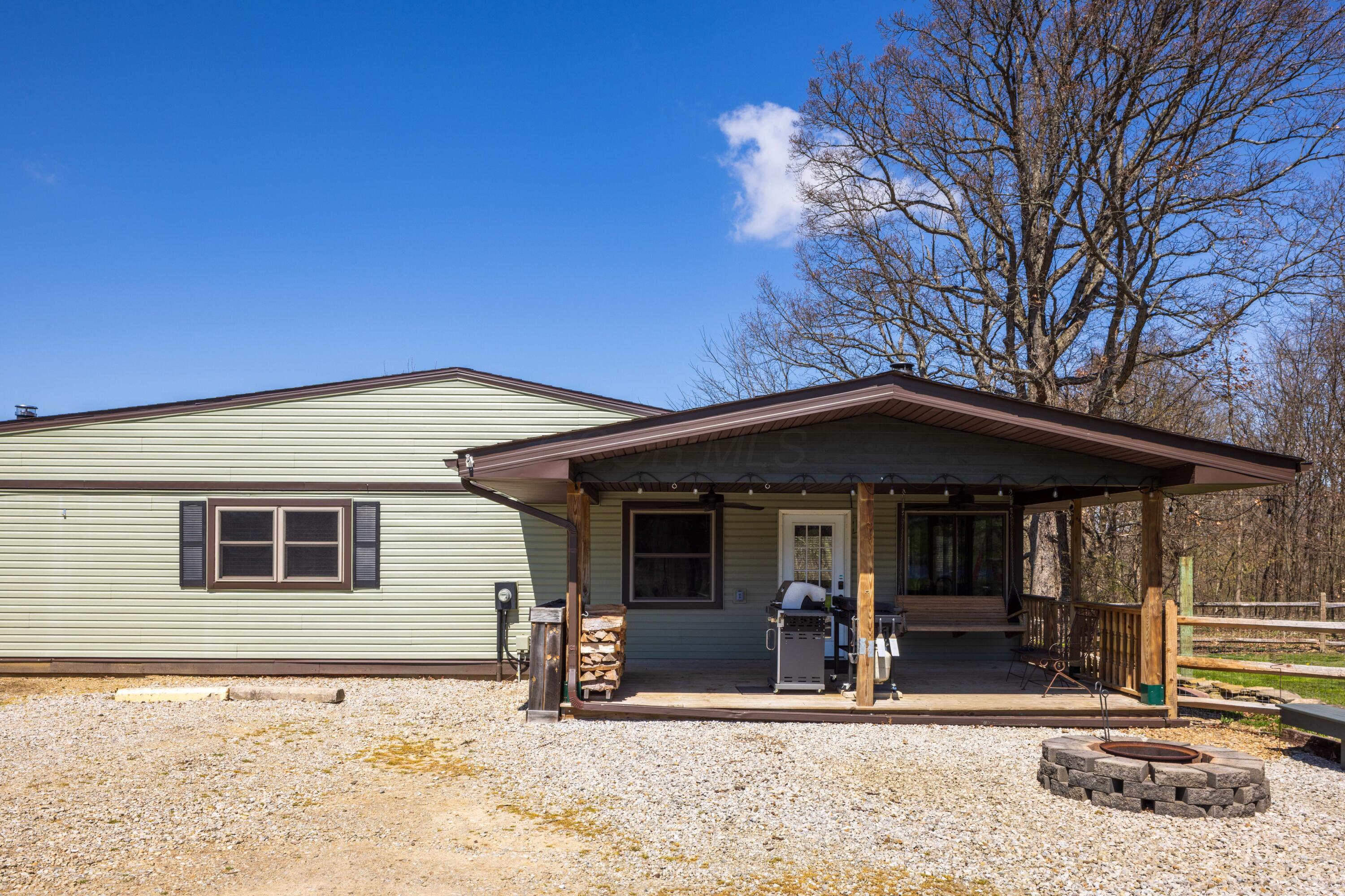 9704 Loudon Street, Johnstown, Ohio image 3