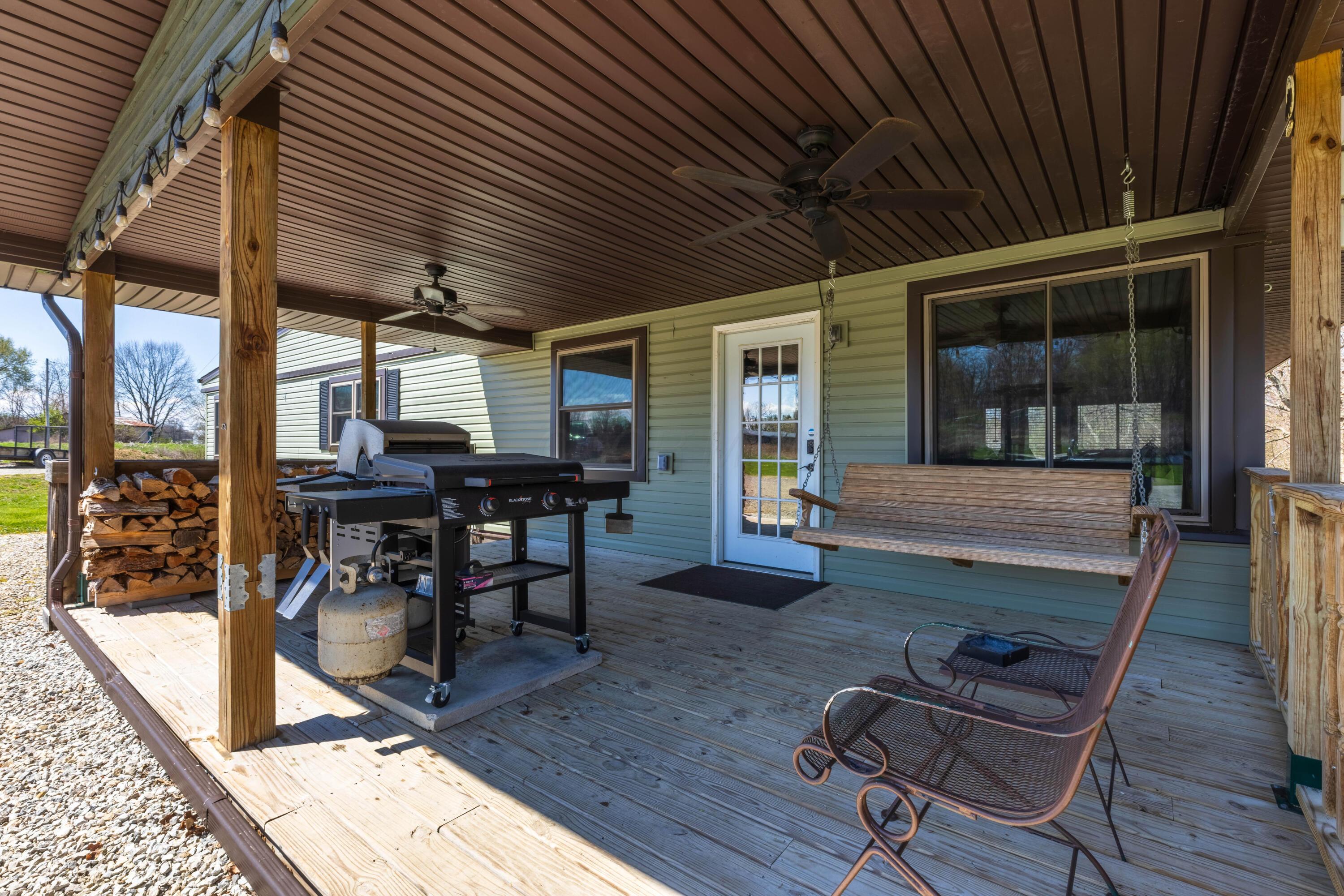 9704 Loudon Street, Johnstown, Ohio image 47