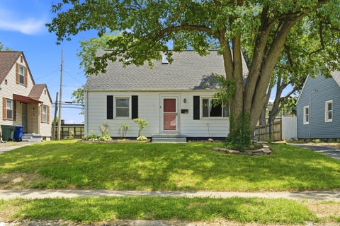 Photo of 3350 Walmar Drive, Columbus, OH 43224 (MLS # 226023746)