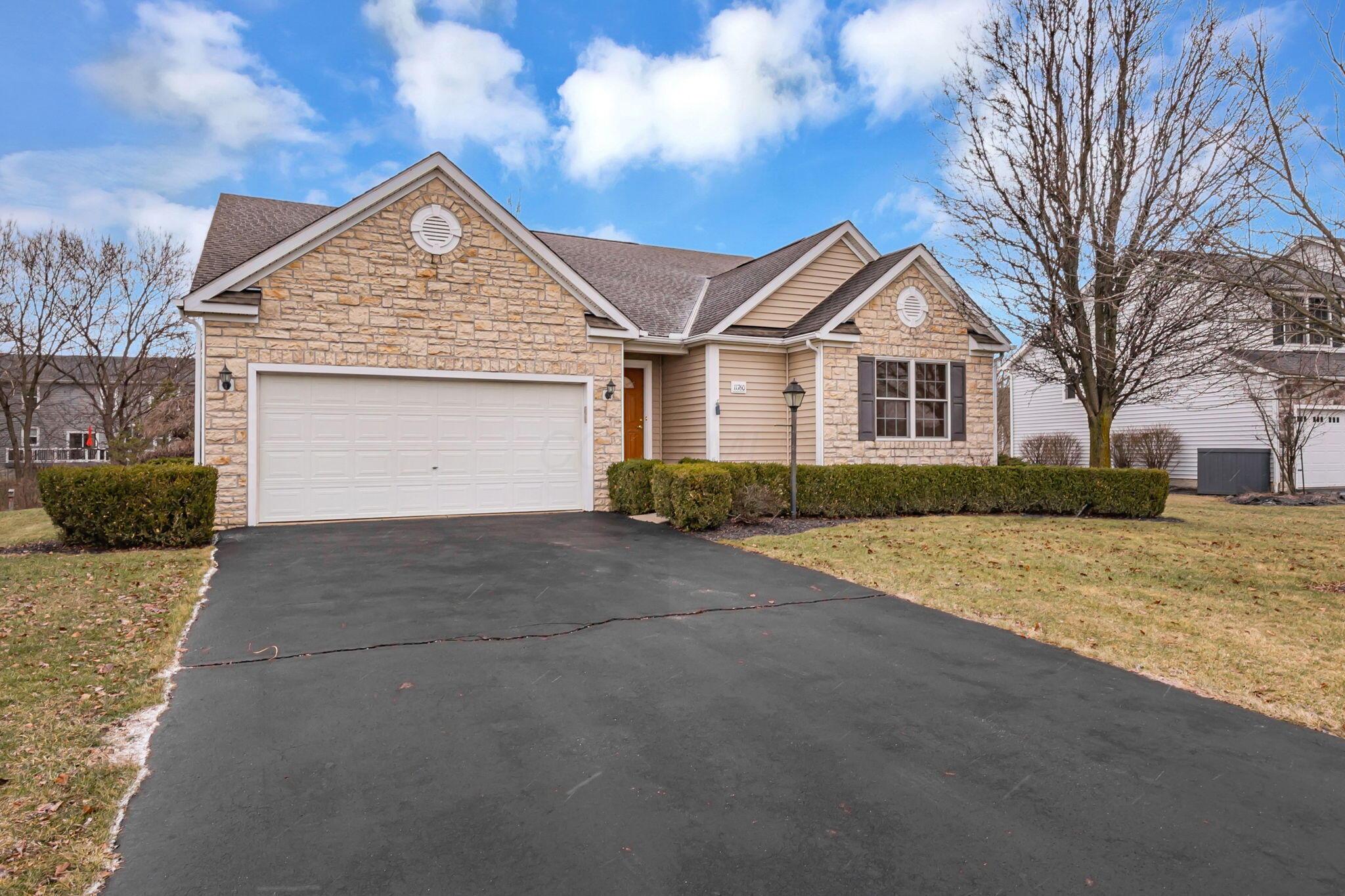 11760 Bridgewater Drive, Pickerington, Ohio image 3