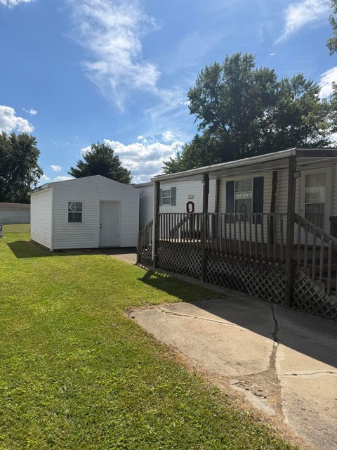 Homes For Sale - 170 Villa Drive<br/> Circleville, OH 43113