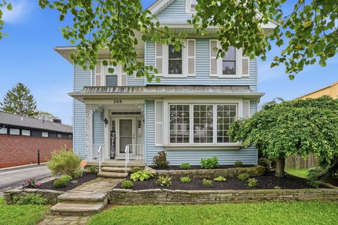 Photo of 209 Jefferson Street, Tiffin, OH 44883 (MLS # 226018475)
