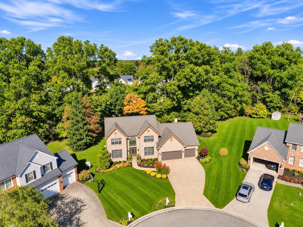 Photo of 5500 Bellerive Place, Westerville, OH 43082 (MLS # 226040538)