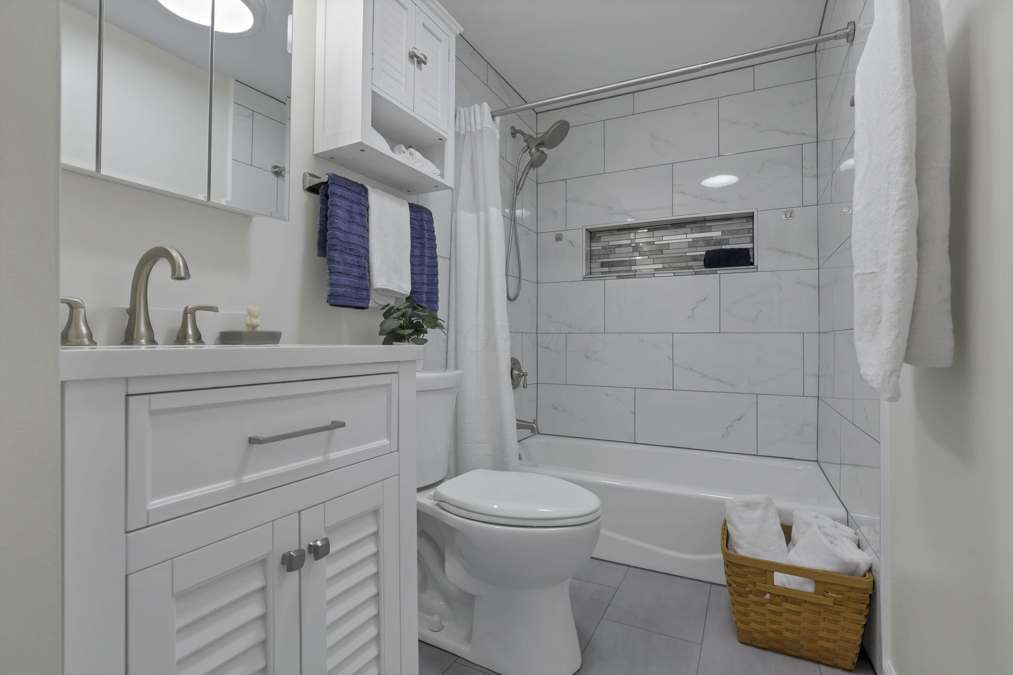 Westerville, Ohio 43081, United States, 3 Bedrooms Bedrooms, ,2 BathroomsBathrooms,Residential,Active,178516