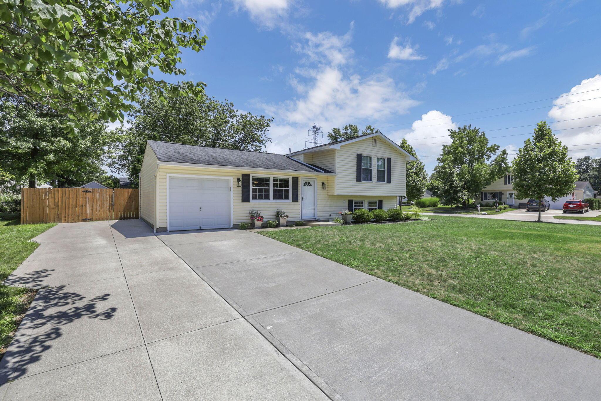 Westerville, Ohio 43081, United States, 3 Bedrooms Bedrooms, ,2 BathroomsBathrooms,Residential,Active,178516