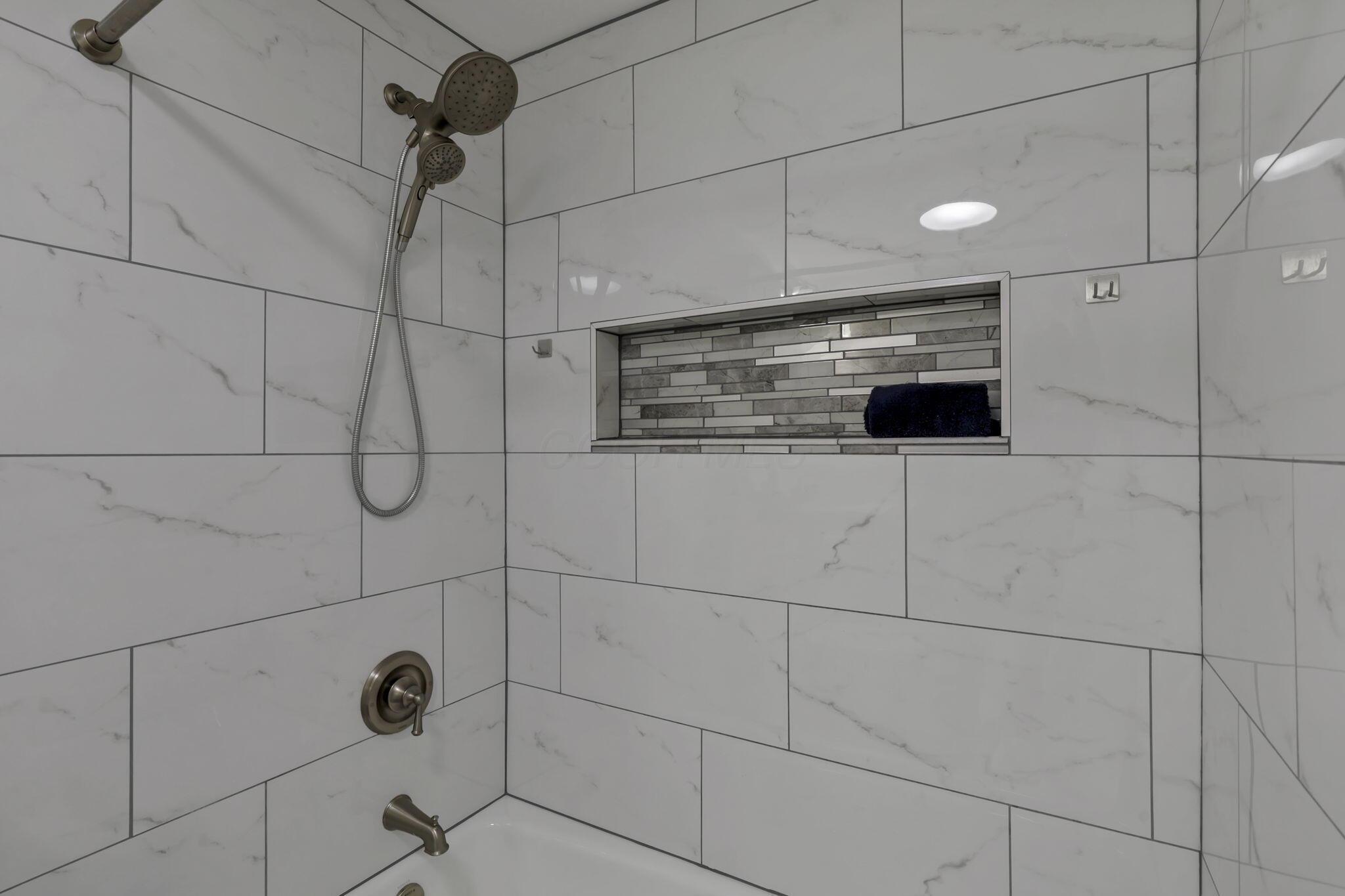 Westerville, Ohio 43081, United States, 3 Bedrooms Bedrooms, ,2 BathroomsBathrooms,Residential,Active,178516