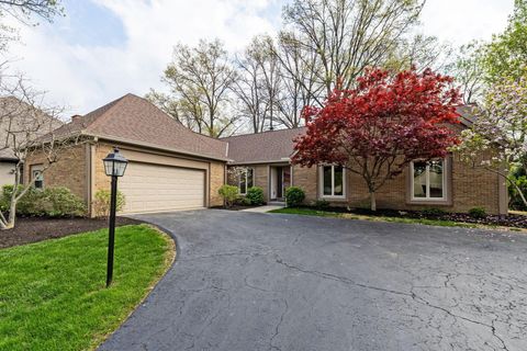 Photo of 6696 Maplebrook Lane, Columbus, OH 43235 (MLS # 226012664)