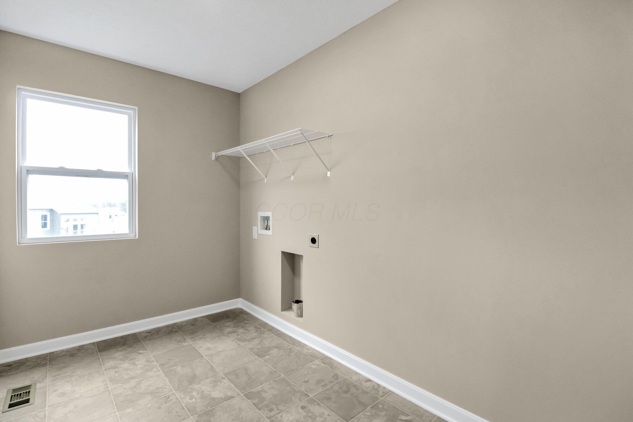 128 Mahogany Drive, Lewis Center, Ohio image 20