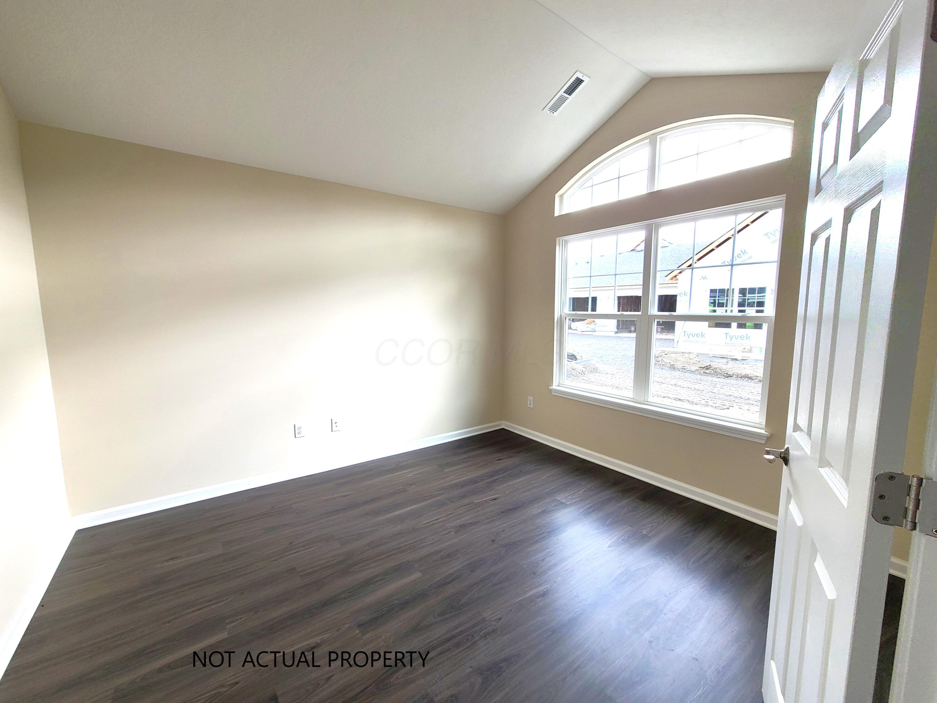 681 Woods Edge Lane, Newark, Ohio image 7