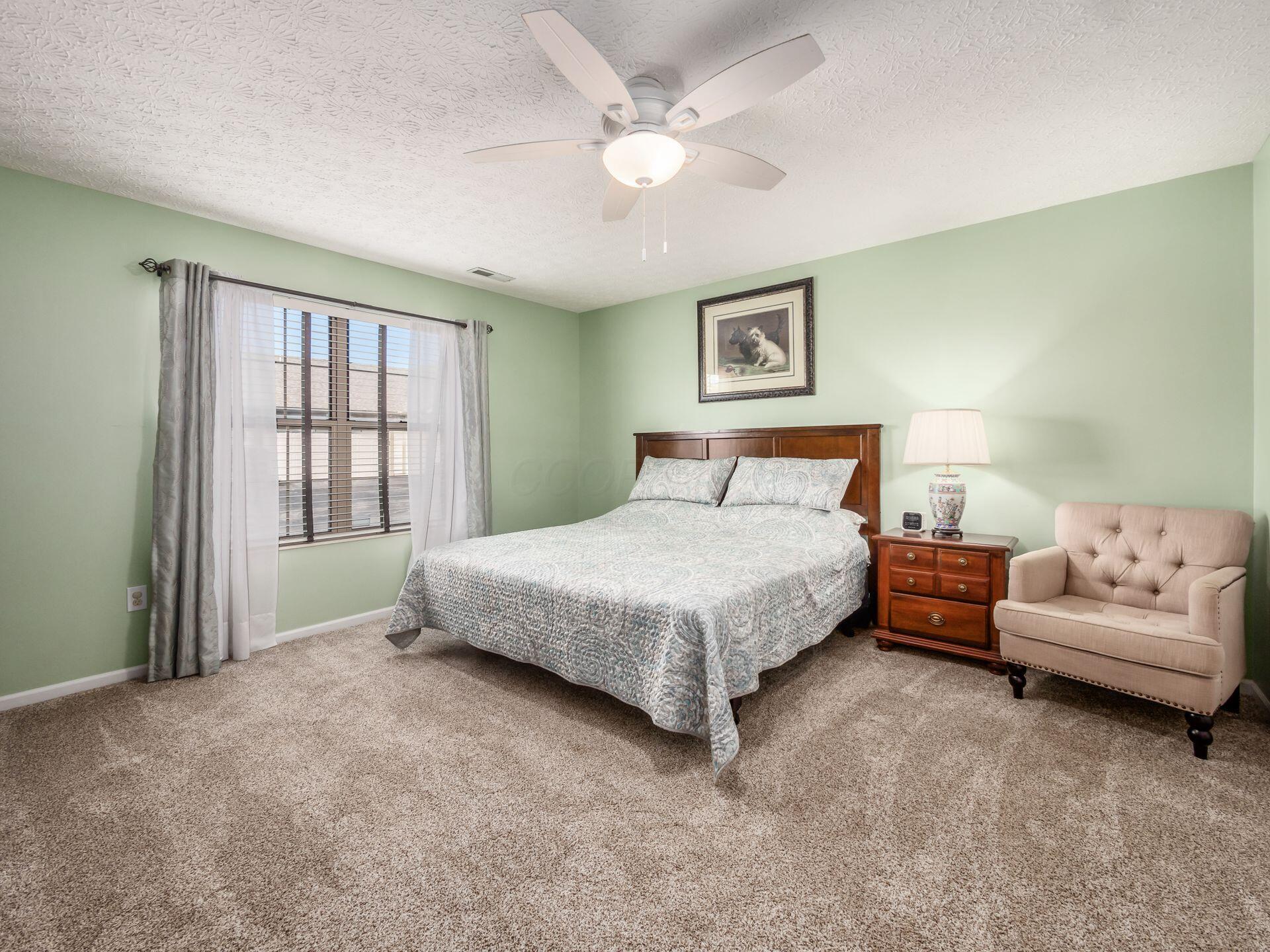 2591 Landings Way, Grove City, Ohio image 20