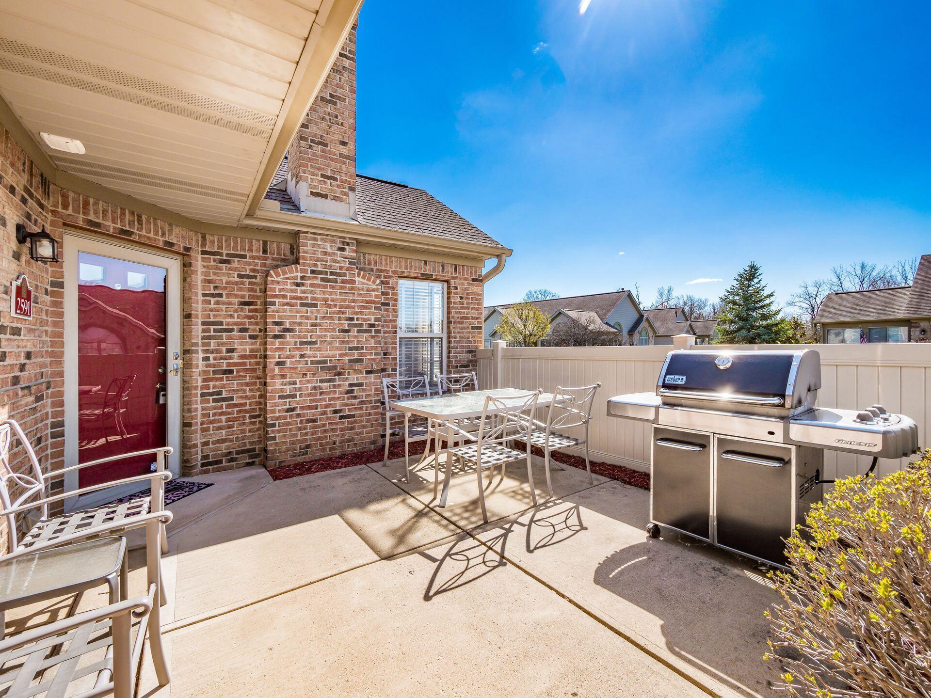 2591 Landings Way, Grove City, Ohio image 5