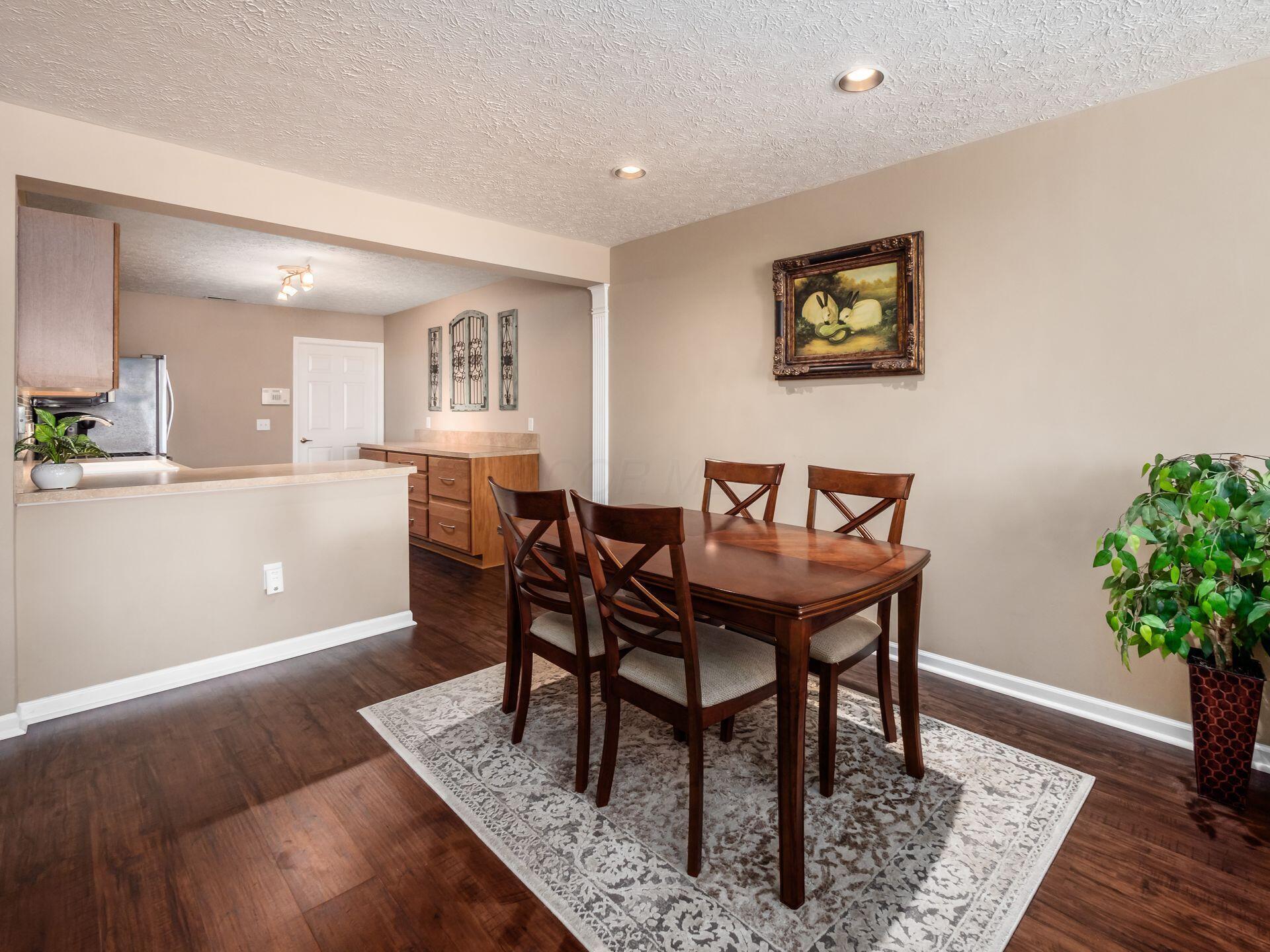 2591 Landings Way, Grove City, Ohio image 13