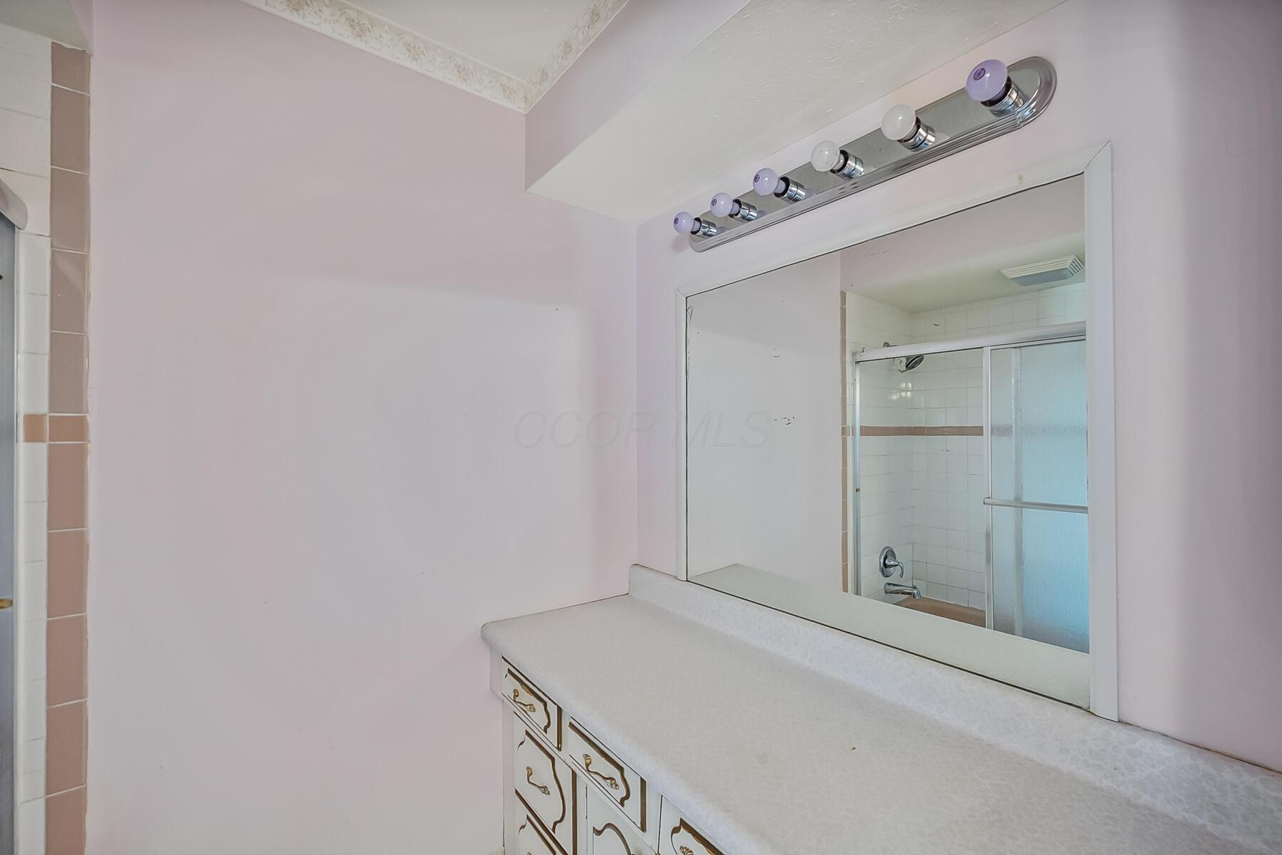 1245 Forest Hill Drive, Marion, Ohio image 33