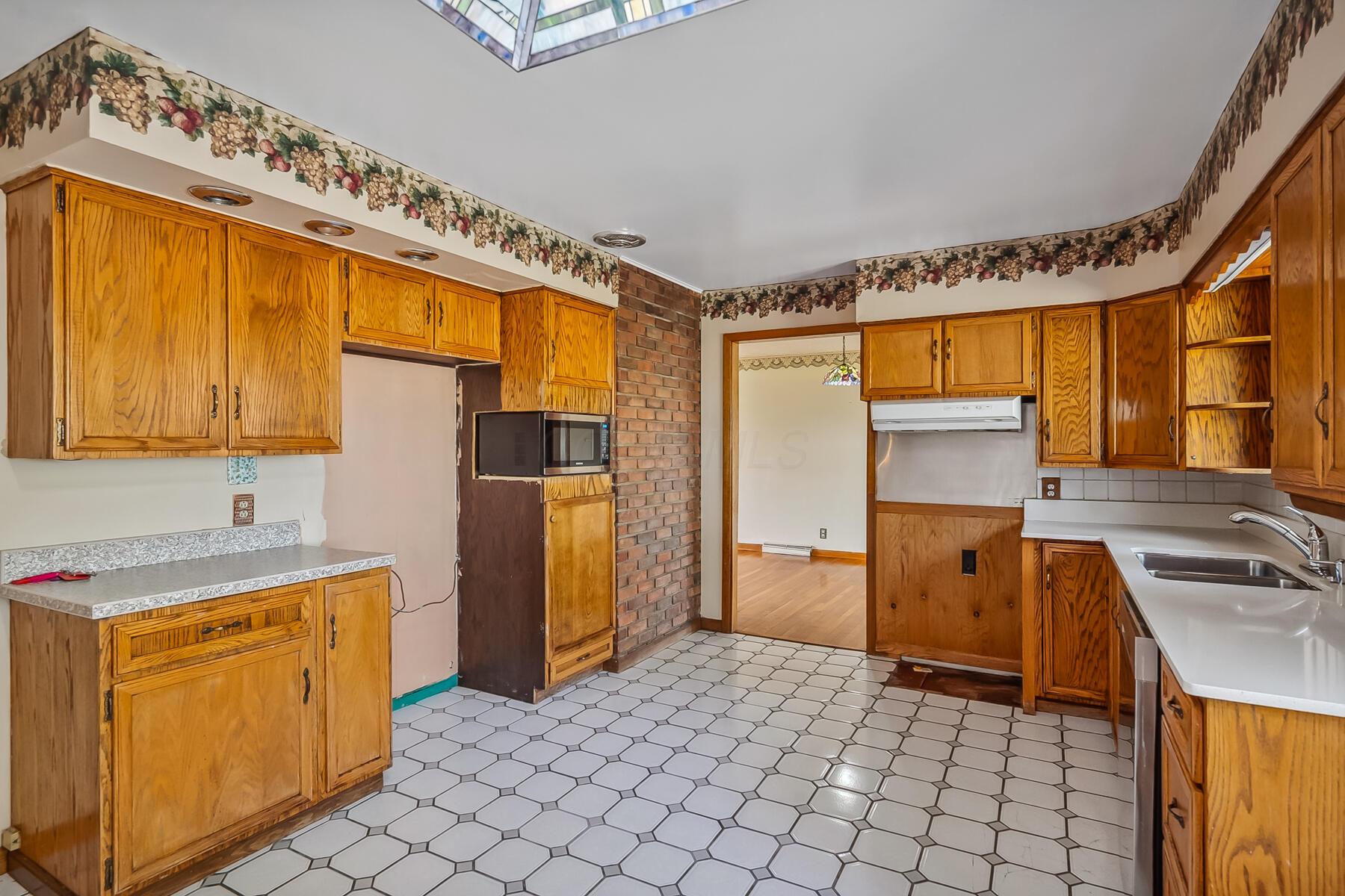 1245 Forest Hill Drive, Marion, Ohio image 26