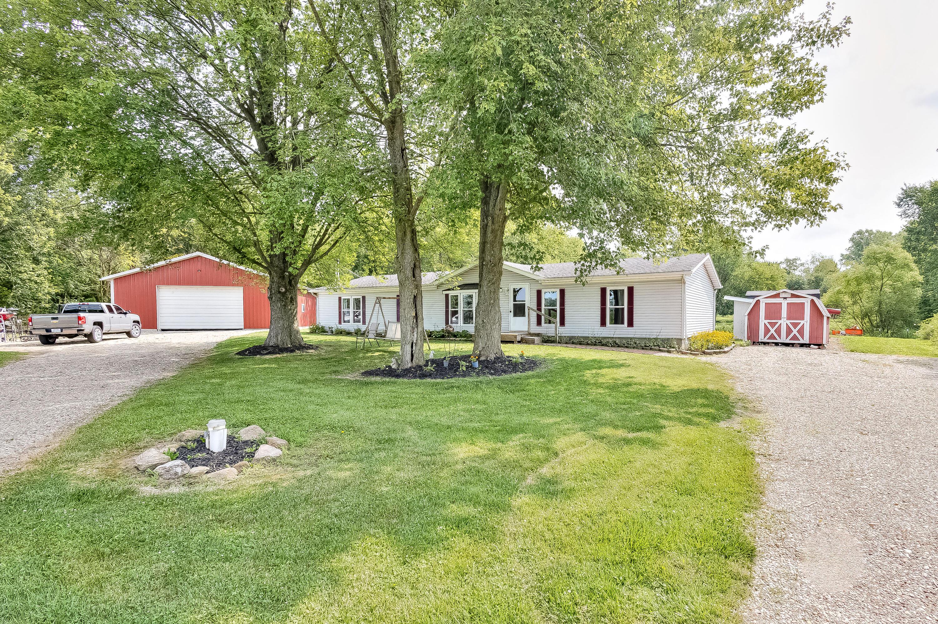 3100 Larimore Road, Mount Vernon, Ohio image 2