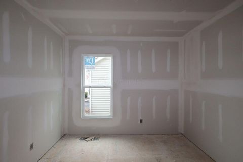 Tiny photo for 3207 Farmhouse Lane, Grove City, OH 43123 (MLS # 225045103)