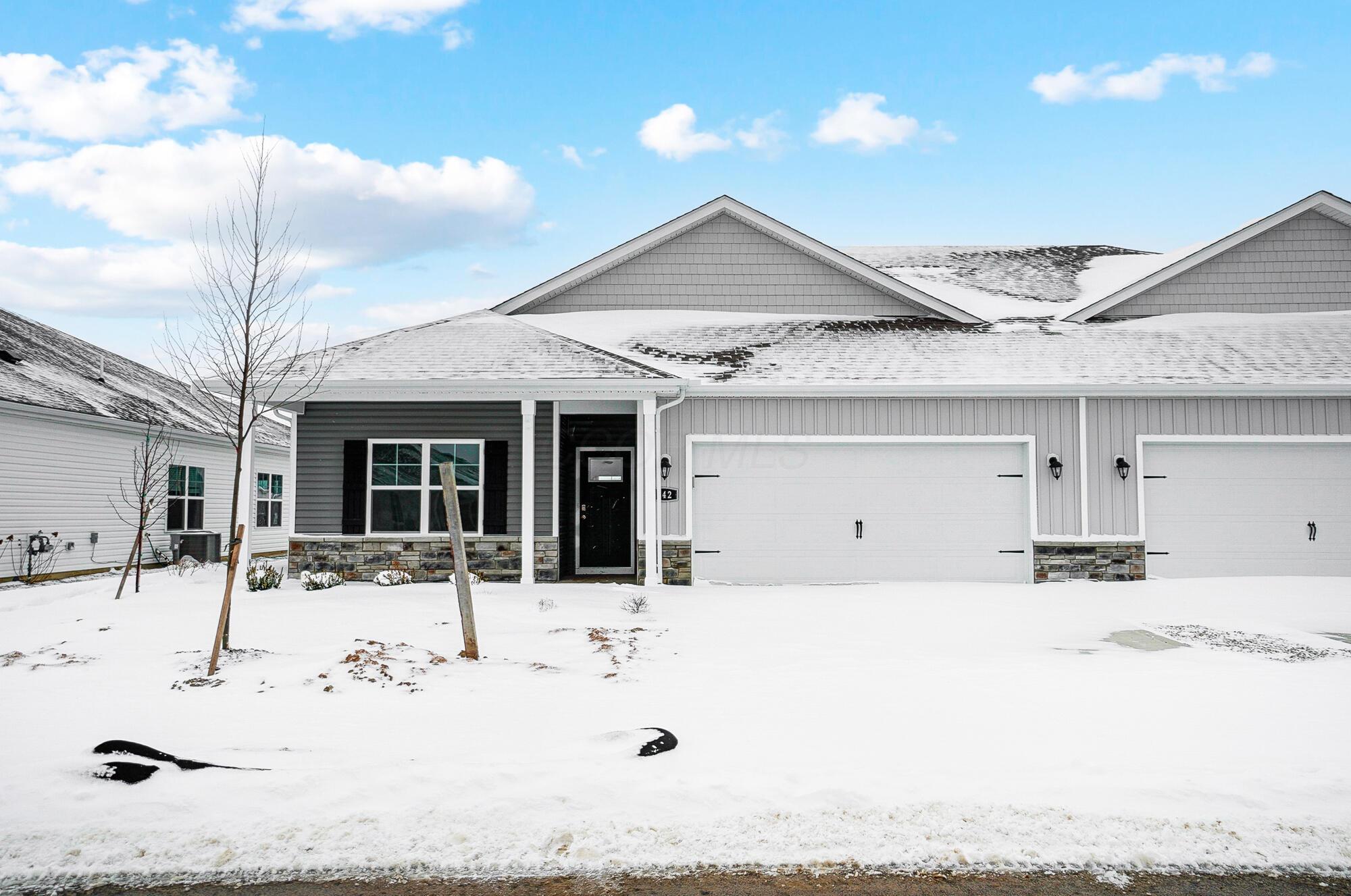 442 Emily Drive, Plain City, Ohio image 2