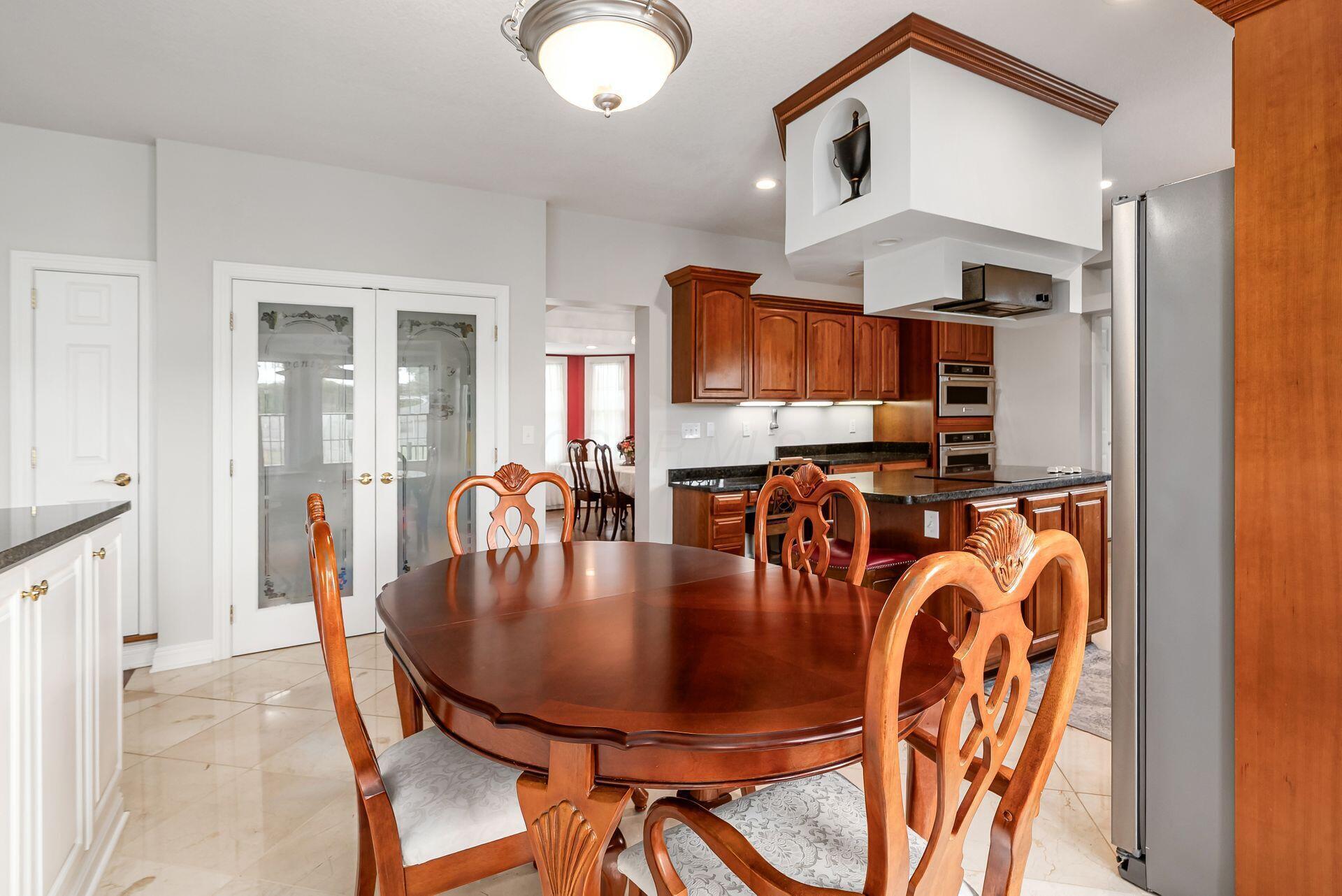 5360 Smothers Road, Westerville, Ohio image 22