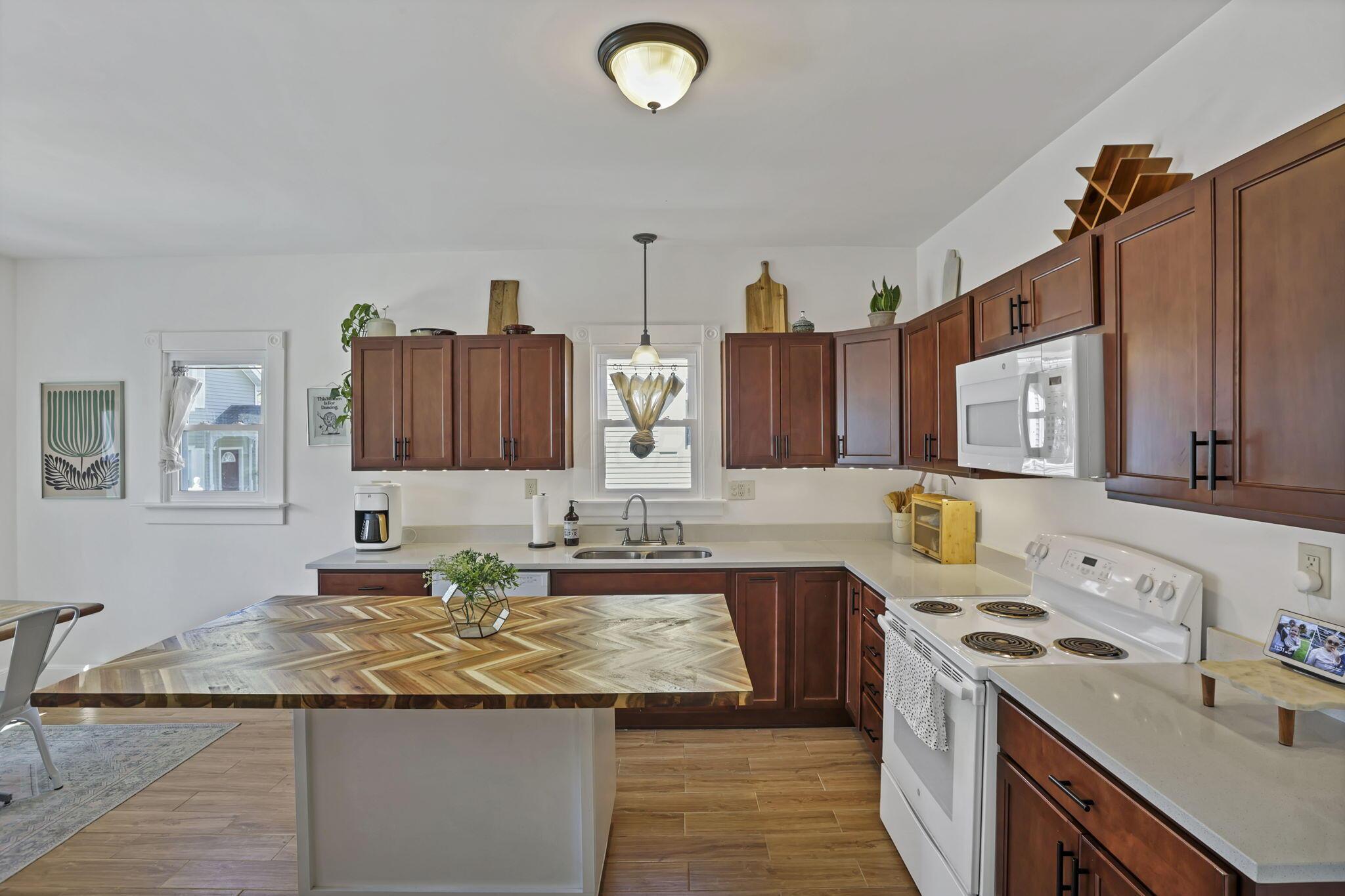 704 E High Street, Mount Vernon, Ohio image 19