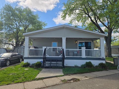 Photo of 1220 Vista Drive, Heath, OH 43056 (MLS # 226011637)