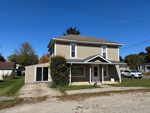 Photo of 213 Foster Street, Pleasantville, OH 43148 (MLS # 226040571)