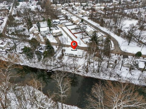 Photo of 5561 Walnut View Boulevard, Columbus, OH 43230 (MLS # 225045888)