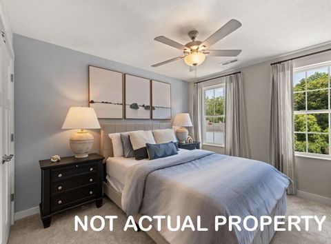 Tiny photo for 5970 Abernathy Lane Lane, Columbus, OH 43232 (MLS # 226002442)