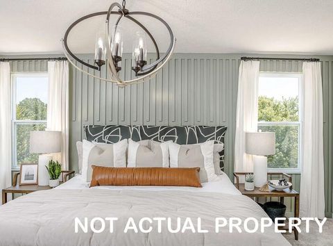 Tiny photo for 5970 Abernathy Lane Lane, Columbus, OH 43232 (MLS # 226002442)