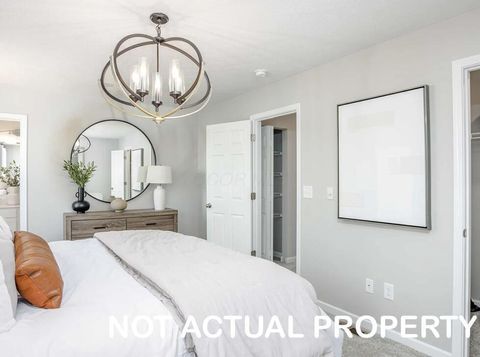 Tiny photo for 5970 Abernathy Lane Lane, Columbus, OH 43232 (MLS # 226002442)