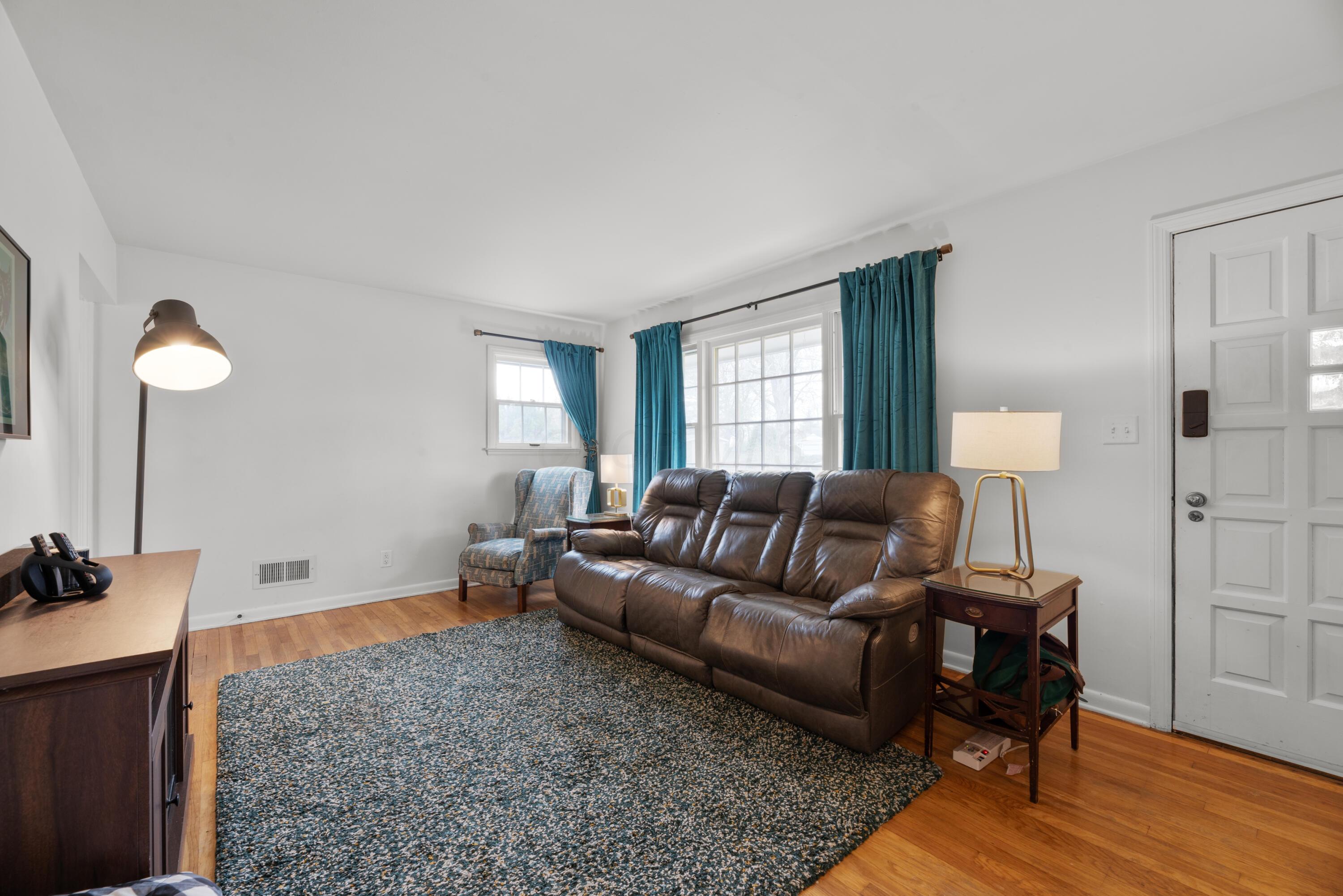 1540 Marabar Drive, Reynoldsburg, Ohio image 4