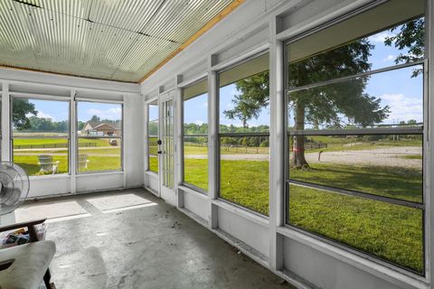 Tiny photo for 10 Mount Zion Road NW, Lancaster, OH 43130 (MLS # 225044255)