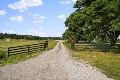 Tiny photo for 10 Mount Zion Road NW, Lancaster, OH 43130 (MLS # 225044255)