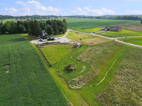 Tiny photo for 10 Mount Zion Road NW, Lancaster, OH 43130 (MLS # 225044255)