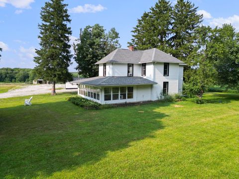 Tiny photo for 10 Mount Zion Road NW, Lancaster, OH 43130 (MLS # 225044255)