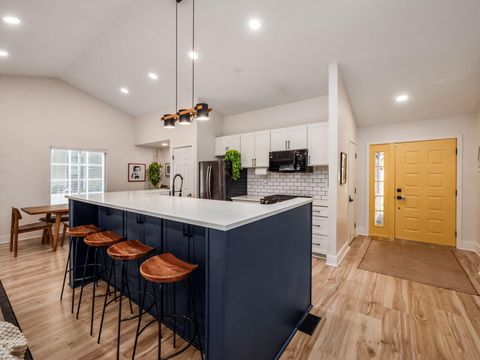 Photo of 5331 Davidson Road, Hilliard, OH 43026 (MLS # 226012156)