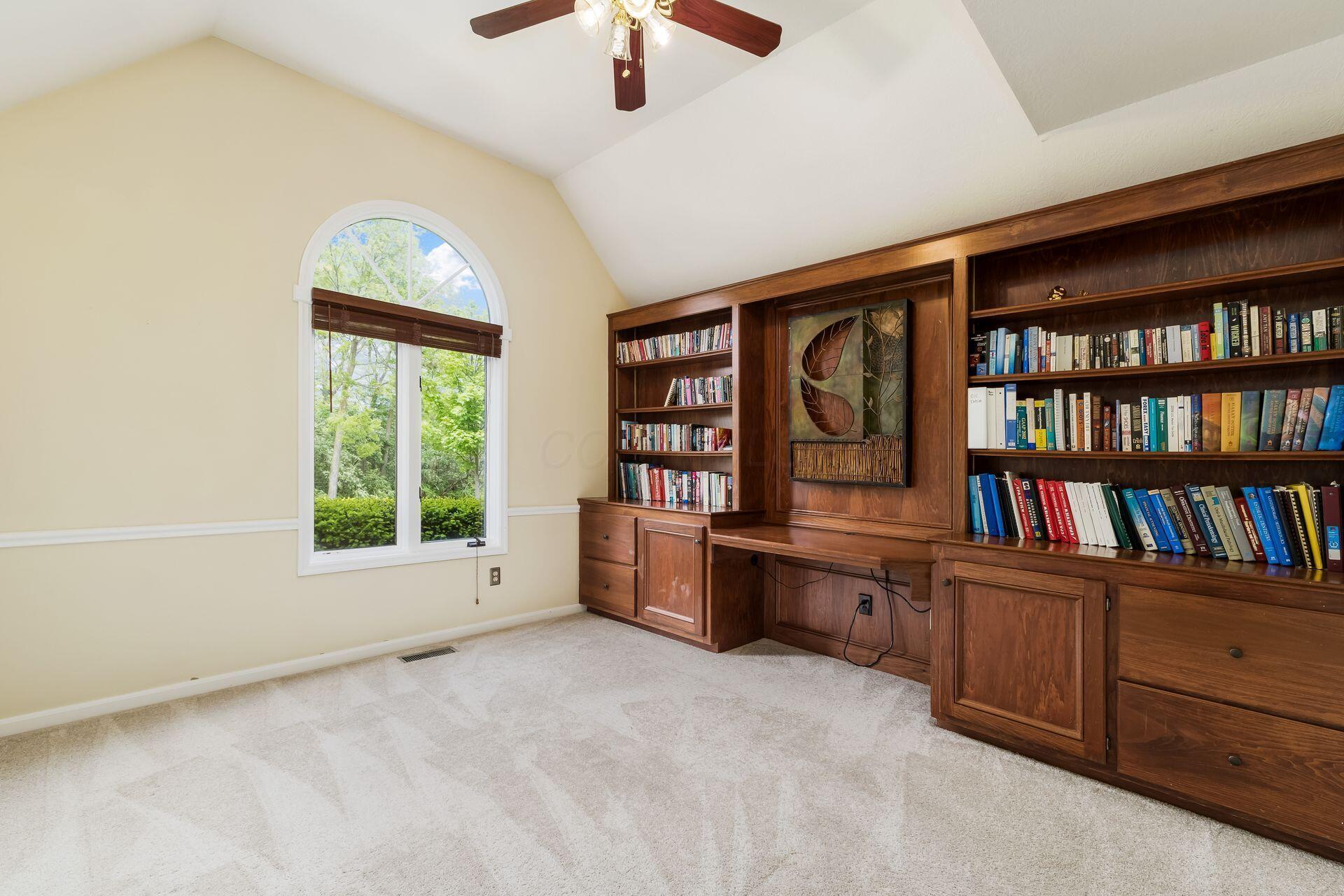4821 Carrigan Ridge Court, Dublin, Ohio image 7