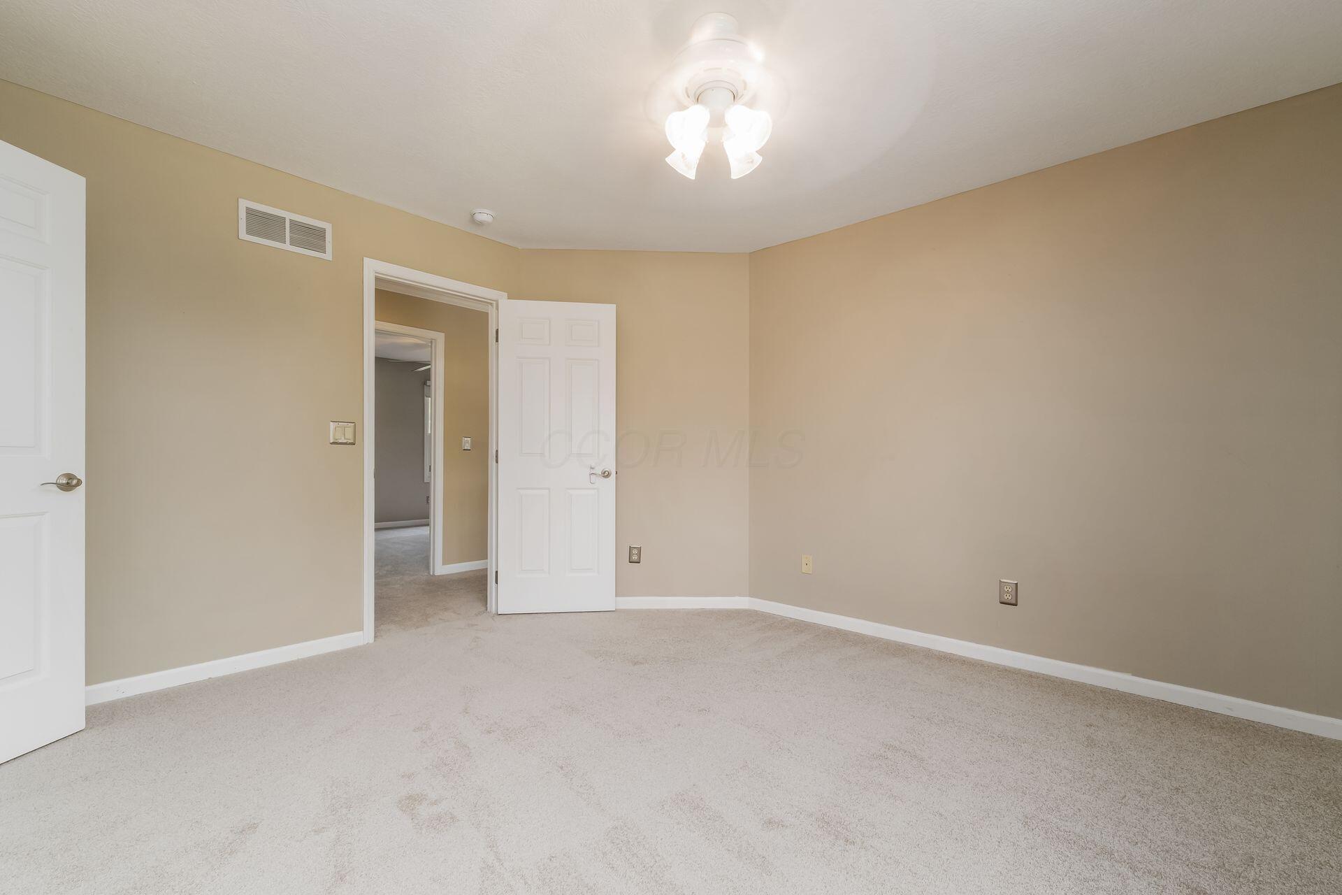 4821 Carrigan Ridge Court, Dublin, Ohio image 18