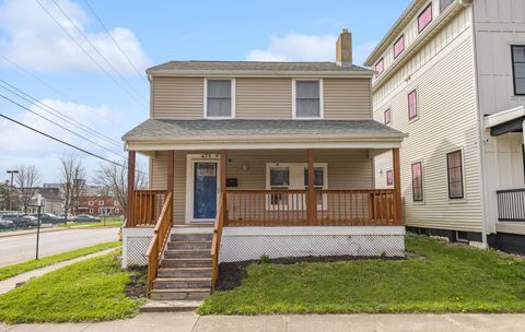 Photo of 475 S 22nd Street, Columbus, OH 43205 (MLS # 226010933)