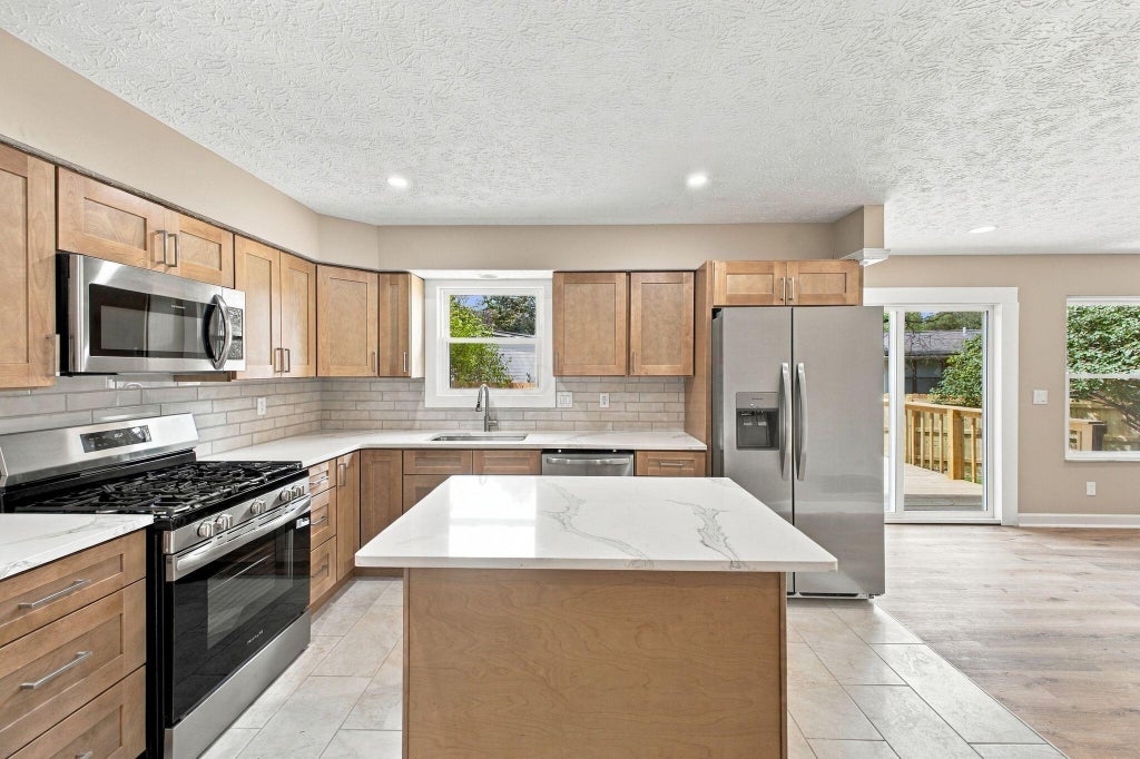 Photo of 3616 Keeper Court, Columbus, OH 43221 (MLS # 226034785)