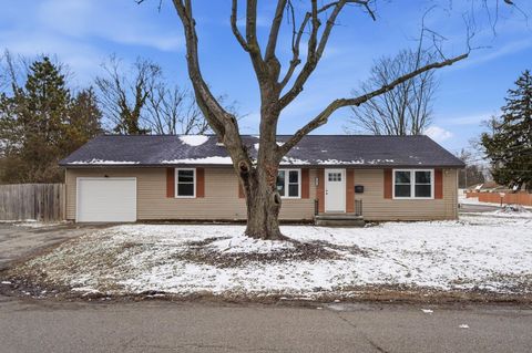 Photo of 1035 E Fulton Street, Columbus, OH 43227 (MLS # 226005485)