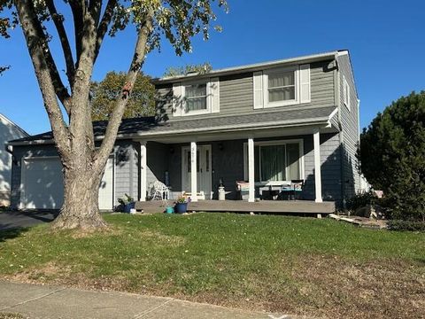 Photo of 3676 Juniper Street, Grove City, OH 43123 (MLS # 225040922)