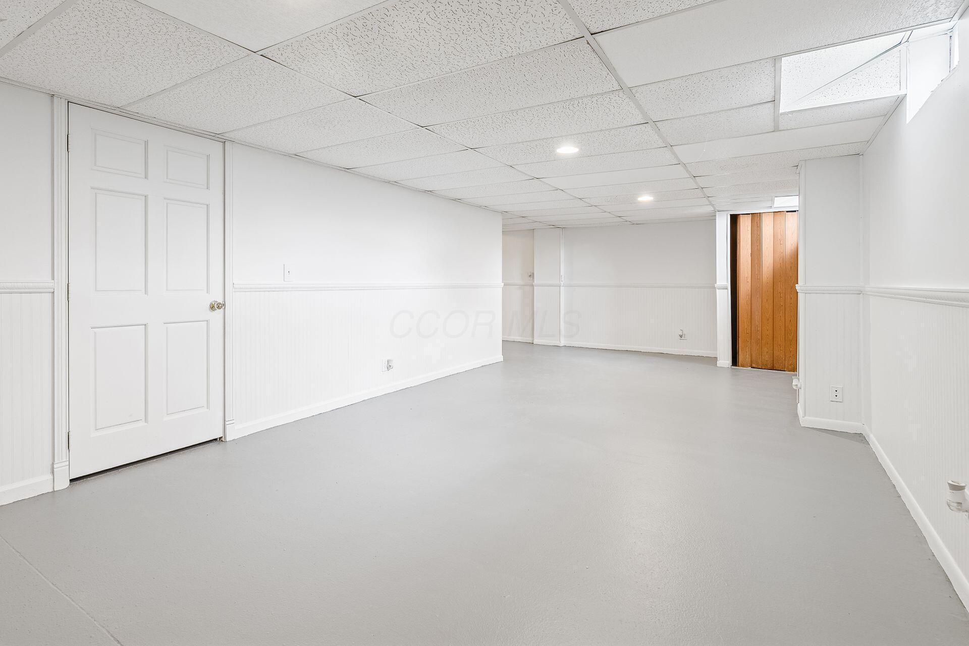 7695 Kinneytuck Court, Lewis Center, Ohio image 38