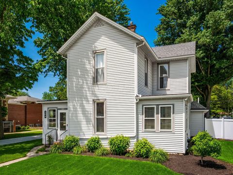 Photo of 304 E High Street, Ashley, OH 43003 (MLS # 226018402)