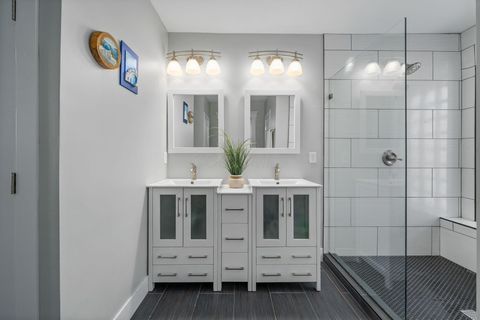 Tiny photo for 423 Saint Clair Avenue, Columbus, OH 43203 (MLS # 226001692)