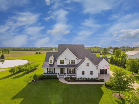 Photo of 3173 Barnes Road, Centerburg, OH 43011 (MLS # 226020411)