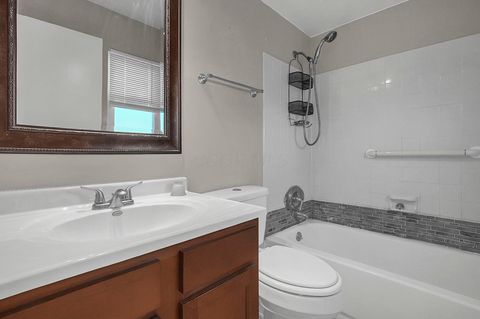 Tiny photo for 1452 Ironwood Drive, Columbus, OH 43229 (MLS # 226005812)