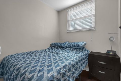 Tiny photo for 1452 Ironwood Drive, Columbus, OH 43229 (MLS # 226005812)