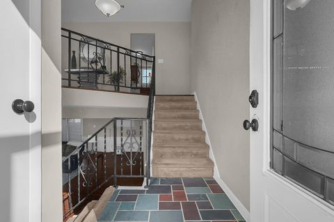 Tiny photo for 1452 Ironwood Drive, Columbus, OH 43229 (MLS # 226005812)