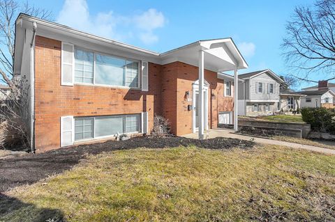 Tiny photo for 1452 Ironwood Drive, Columbus, OH 43229 (MLS # 226005812)