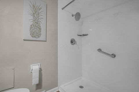 Tiny photo for 1452 Ironwood Drive, Columbus, OH 43229 (MLS # 226005812)